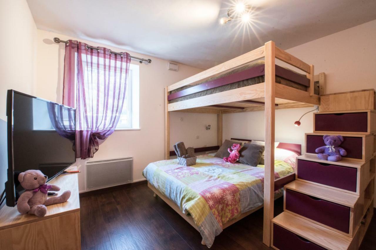Apartment T4 8 Personnes De Grand Standing Classe 4 Etoiles En Plein Centre De Lary Soulan